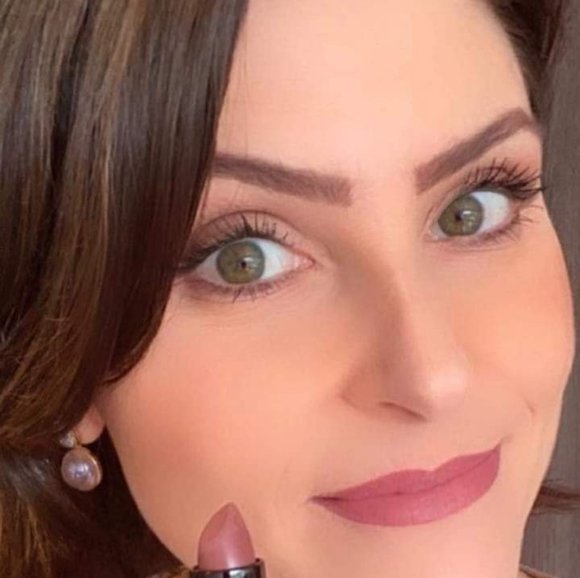 Mary Kay Mattissimo Lipstick Essenziale Nude. - Picture 8 of 9